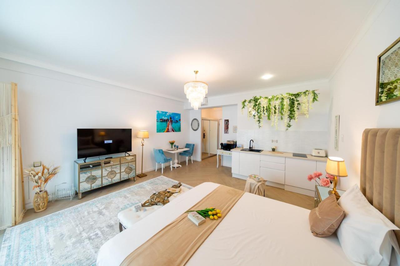Vanilla Residence Mamaia Nord Exterior photo